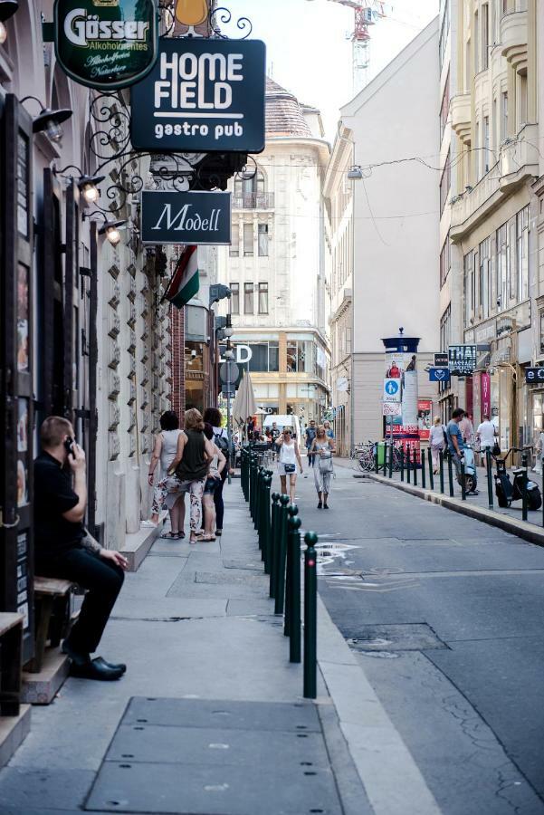 Regiposta Street- City Center Budapest Exteriör bild