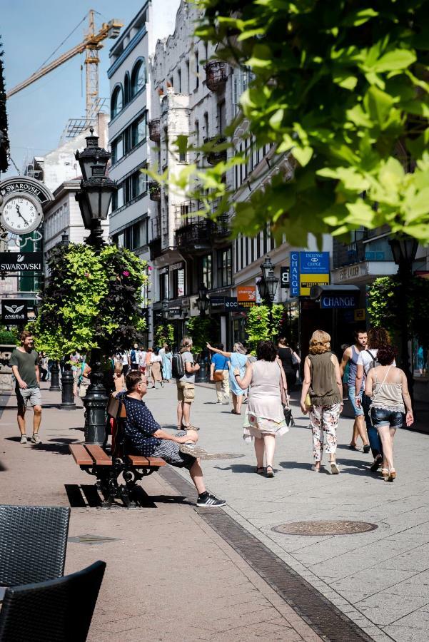 Regiposta Street- City Center Budapest Exteriör bild